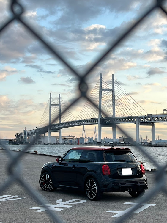 ミニ ハッチバックのバックシャンな愛車・ベイブリッジ・早朝カメ活に関するカスタム事例の投稿画像3枚目