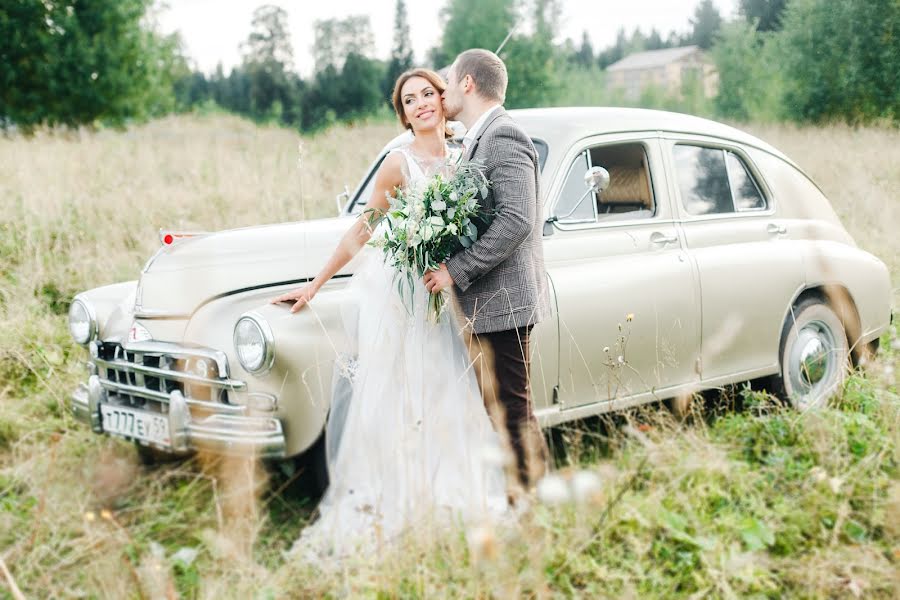 Fotógrafo de casamento Anna Luzina (luzianna). Foto de 20 de agosto 2015