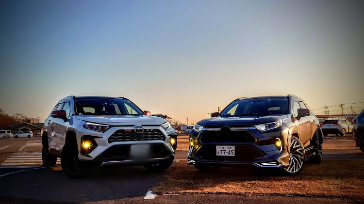 RAV4のさとうめmeet・すきにまみれろ・赤耳・赤耳コラボに関するカスタム事例の投稿画像1枚目