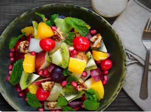 Cocktail Fruit Crunch Salad