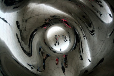 Cloud Gate from the inside di AliS*