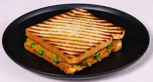 Chicken Keema Cheese Sandwich