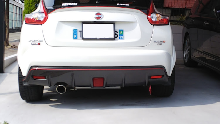ジュークの車高調整に関するカスタム事例の投稿画像1枚目