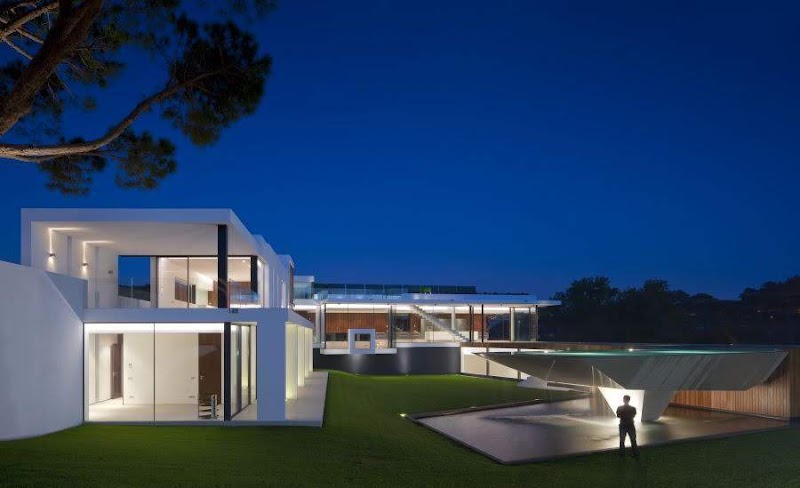 Casa Vale do Lobo - ARQUI + Lda