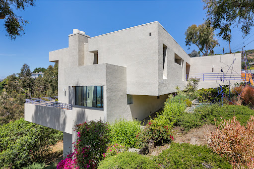 House 1