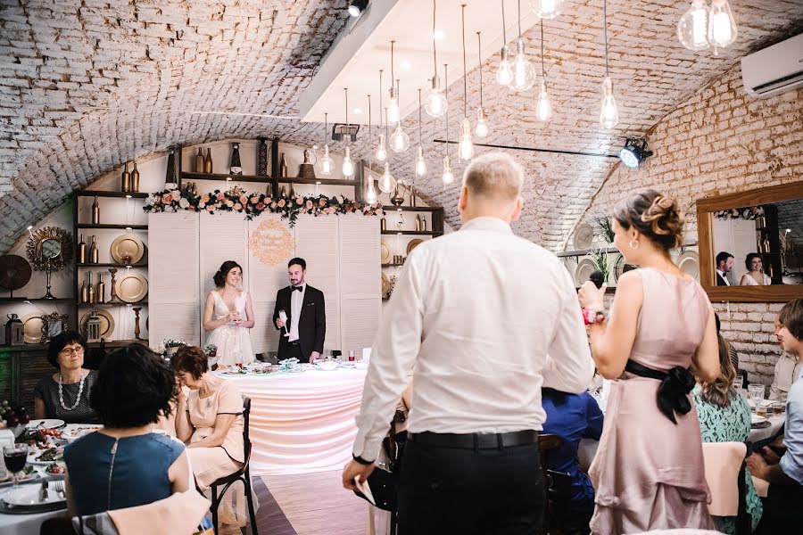 Fotógrafo de casamento Viktoriya Maslova (bioskis). Foto de 20 de setembro 2018