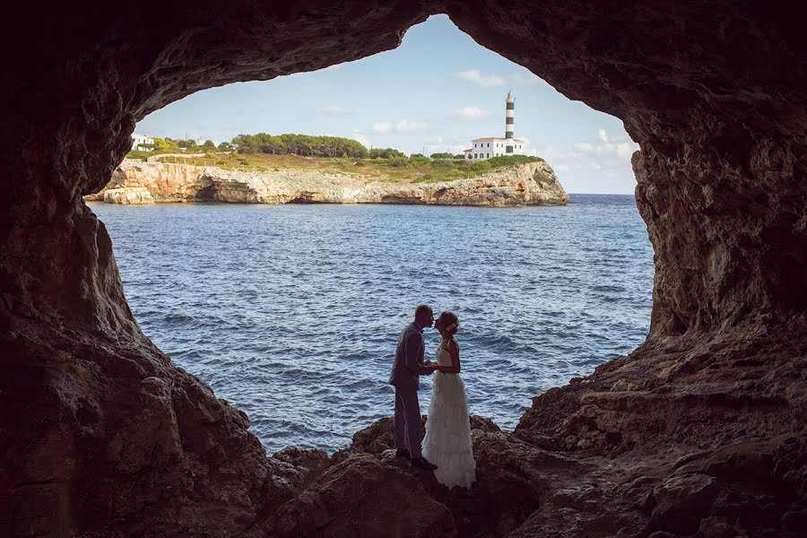 Fotógrafo de casamento Valeriy Senkin (senkine). Foto de 7 de dezembro 2016