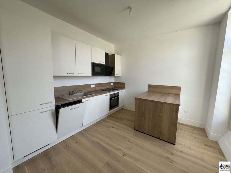 Vente appartement 5 pièces 110.2 m² à Saint-Prix (95390), 499 000 €