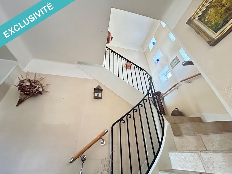 Vente maison 5 pièces 126 m² à Vichy (03200), 240 000 €