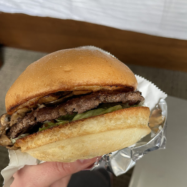 Shroom burger on GF bun