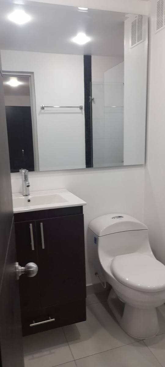 Apartamento En Venta - Cedritos, Bogota