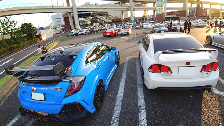 シビックタイプRのシビックタイプR・無限・久々のオフ会楽しかった！・カメ活・大黒パーキングに関するカスタム事例の投稿画像14枚目