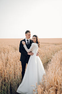 Φωτογράφος γάμων Pavel Lazurko (pavellfoto). Φωτογραφία: 3 Αυγούστου 2023