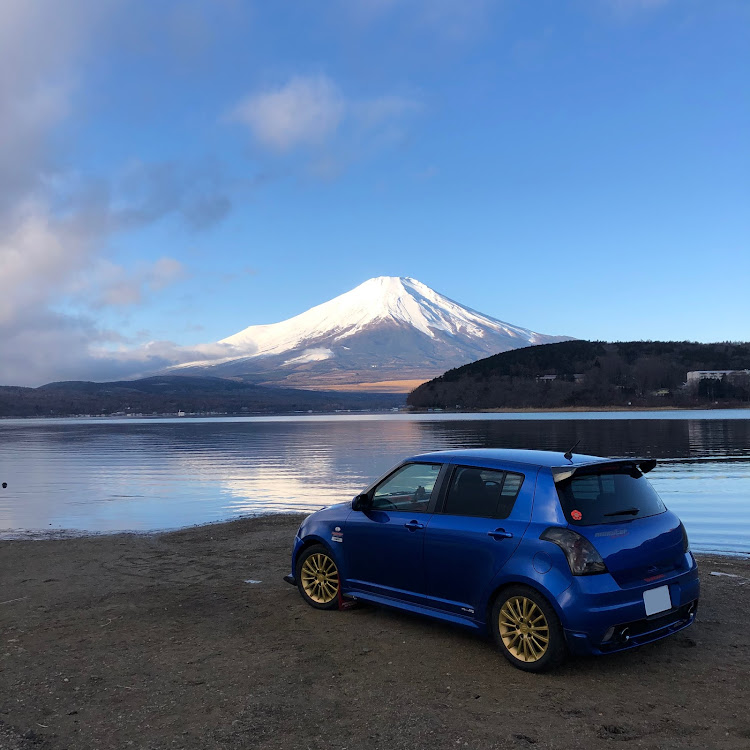 スイフトスポーツの山中湖紅富士の湯・富士山と愛車・平野の浜・謹賀新年・温泉に関するカスタム事例の投稿画像3枚目