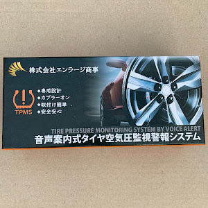 カローラツーリング ZWE211W
