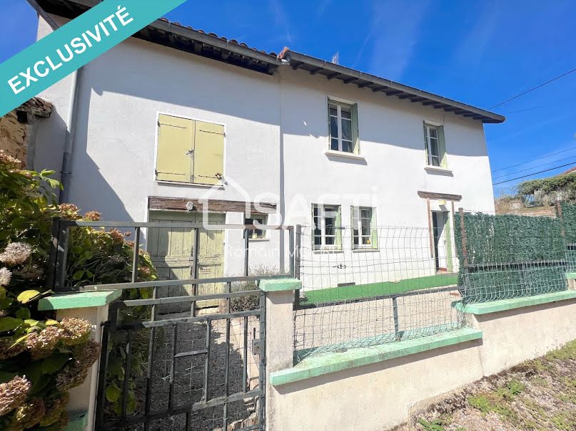 Vente maison 4 pièces 115 m² à Saint-Amour (39160), 119 000 €