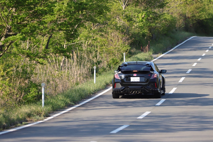 とお太郎さんが投稿したFC1・FK7・FK8・三瓶山MT・シビックタイプR FK8に関するカスタム事例の投稿画像6枚目