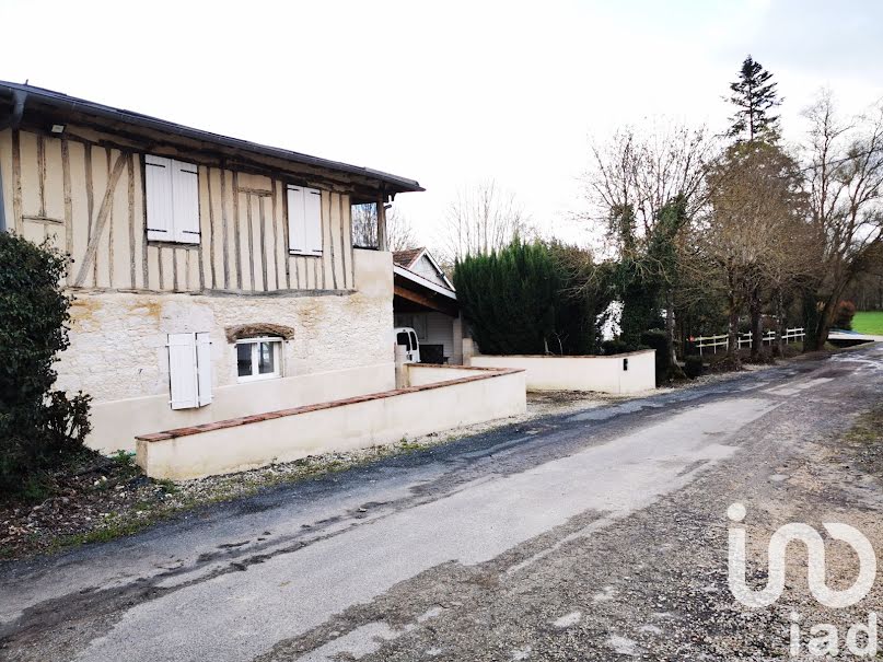 Vente maison 4 pièces 300 m² à Castelnau-Montratier (46170), 153 000 €