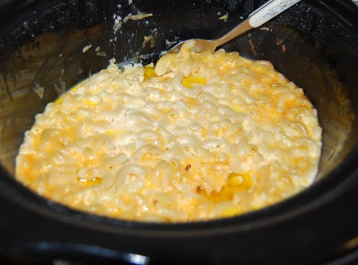 Crock pot mac and cheese