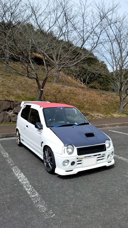 アルトワークスのNEWタイヤ＆ホイール・ペンチ1本でフェンダー爪折り・良い子は真似しないでね・左コーナー爆走解禁!!・ちなみにリアは爪切りしてますに関するカスタム事例の投稿画像3枚目