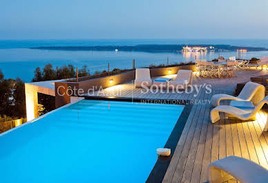 Maison avec piscine en bord de mer 5