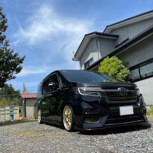 ステップワゴンスパーダ RP5