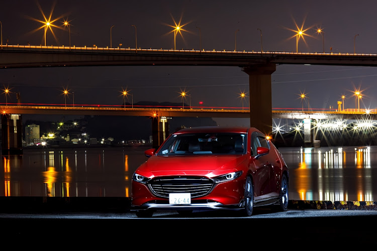 MAZDA3の広島・超朝活・中秋の名月・またチャレンジ予定〜・それにしても暑いに関するカスタム事例の投稿画像1枚目