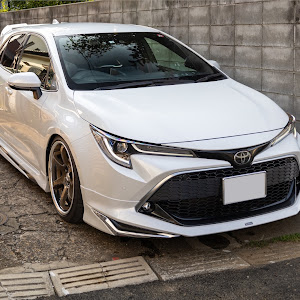 カローラスポーツ NRE210H