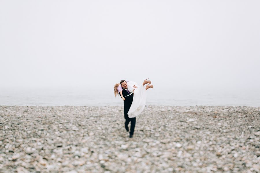 Photographe de mariage Alena Litvinova (litvinovasochi). Photo du 5 avril 2016