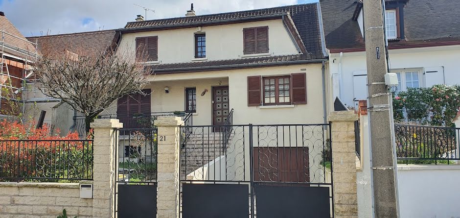 Vente maison 6 pièces 125 m² à Champigny-sur-Marne (94500), 440 000 €