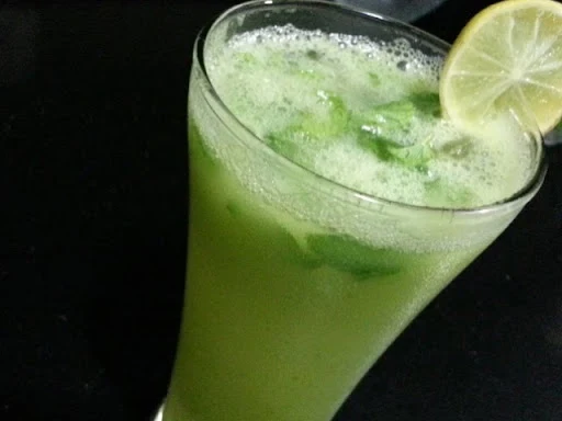 Green Apple Mojito