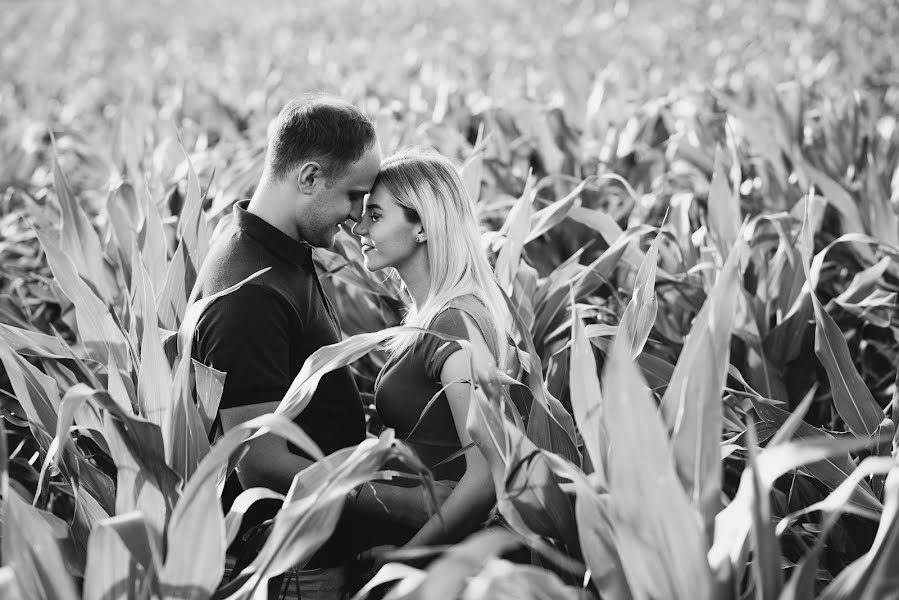 Wedding photographer Yuriy Stebelskiy (blueclover). Photo of 5 July 2018