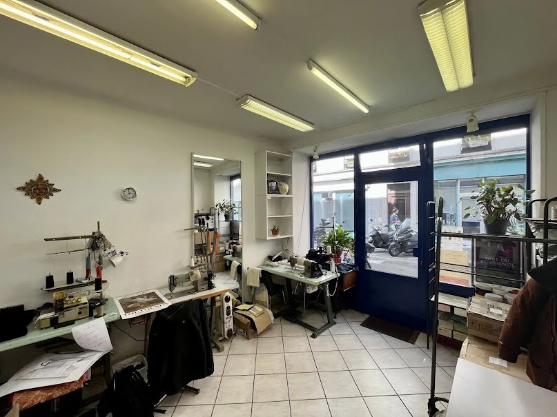 Vente locaux professionnels 3 pièces 45.46 m² à Paris 15ème (75015), 495 000 €