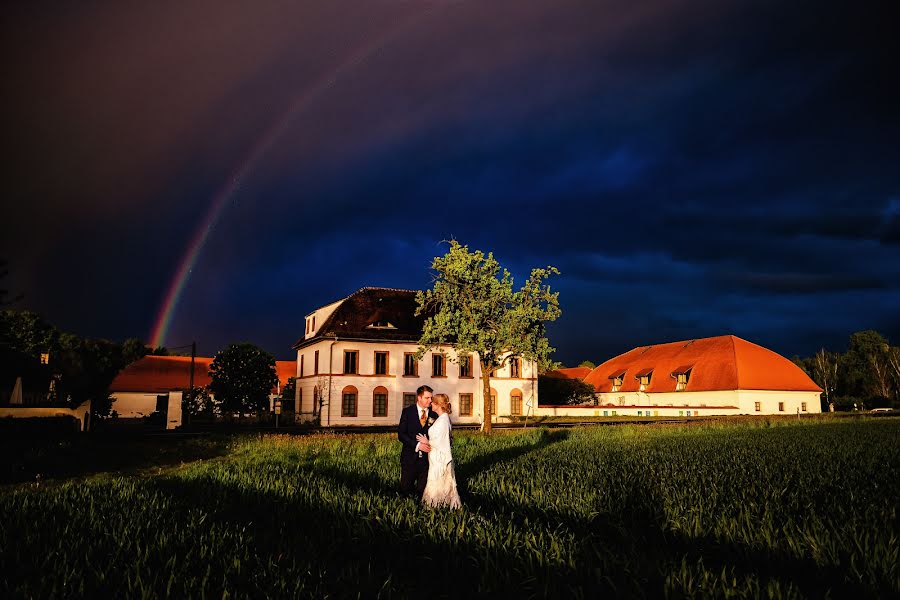 Huwelijksfotograaf Rocco Ammon (fotopinsel). Foto van 18 juni 2019