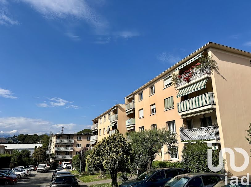 Vente appartement 4 pièces 71 m² à Le Cannet (06110), 225 000 €