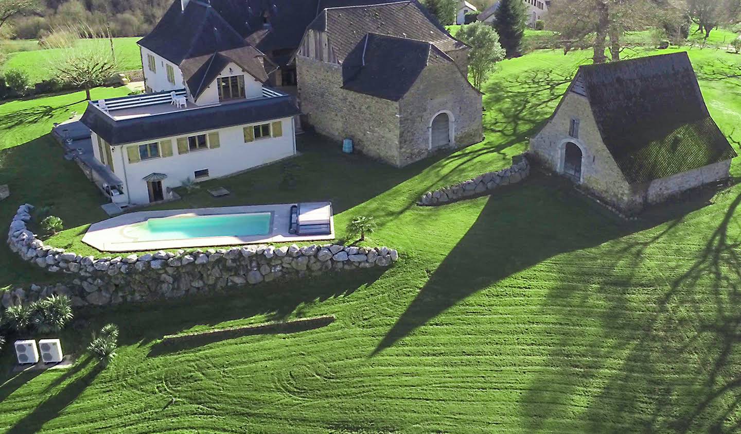 Propriété avec piscine Lucq-de-Béarn