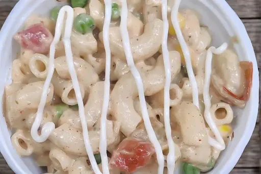 White Sauce Pasta