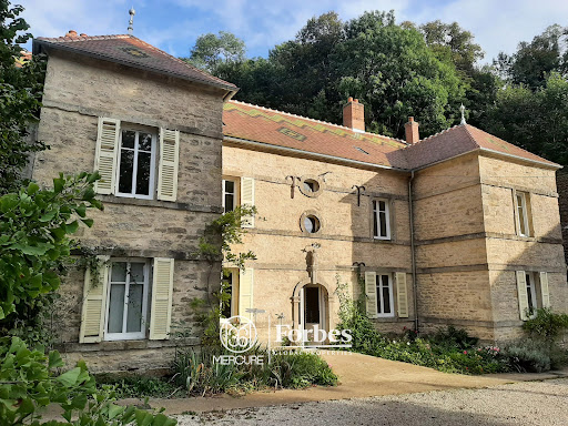 Property with garden 2