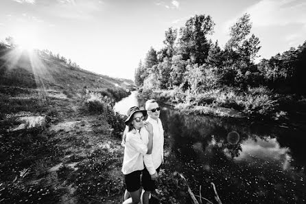 Nhiếp ảnh gia ảnh cưới Denis Kalinkin (deniskalinkin). Ảnh của 26 tháng 7 2016