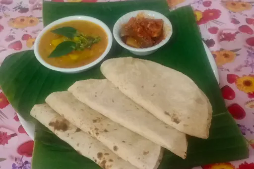 4 Tawa Roti+Aloo Tomato Sabji+Achar