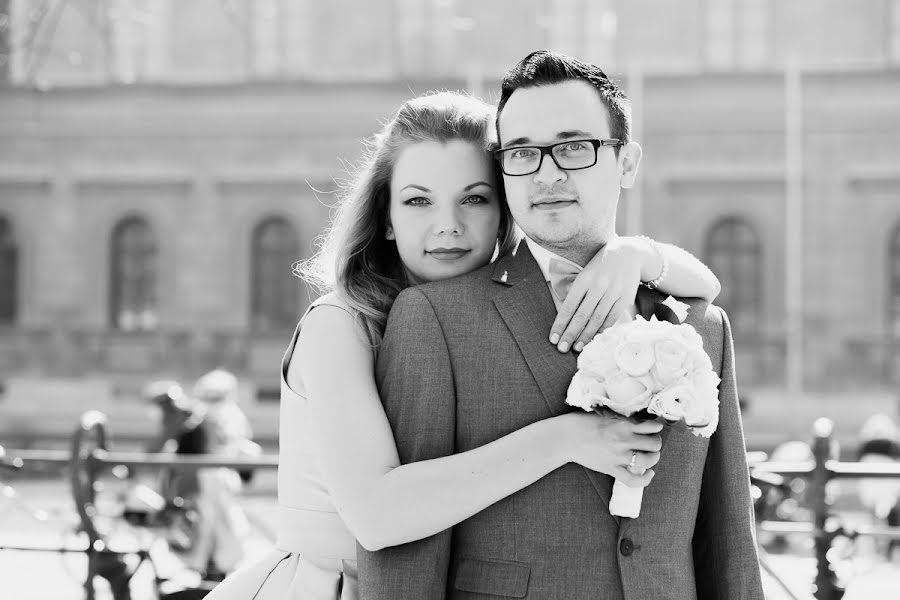 Bryllupsfotograf Yuliya Milberger (weddingreport). Foto fra januar 10 2017