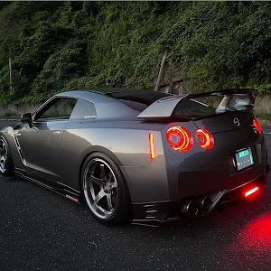 NISSAN GT-R R35