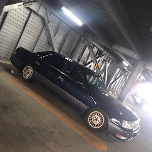 クラウンセダン JZS151