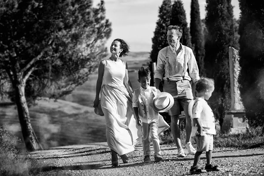 Fotógrafo de casamento Lyubov Chulyaeva (luba). Foto de 25 de janeiro 2016