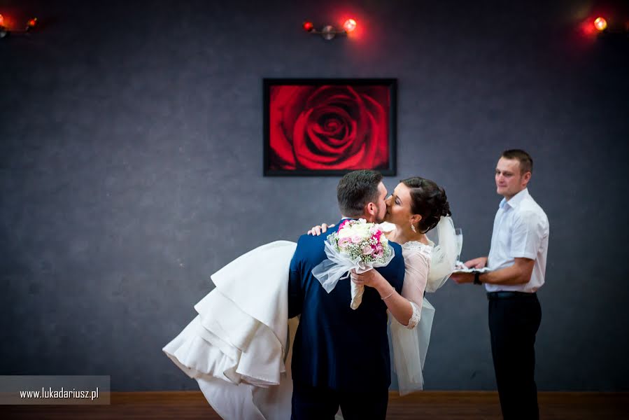 婚礼摄影师Dariusz Łuka（dariuszluka）。2016 2月8日的照片