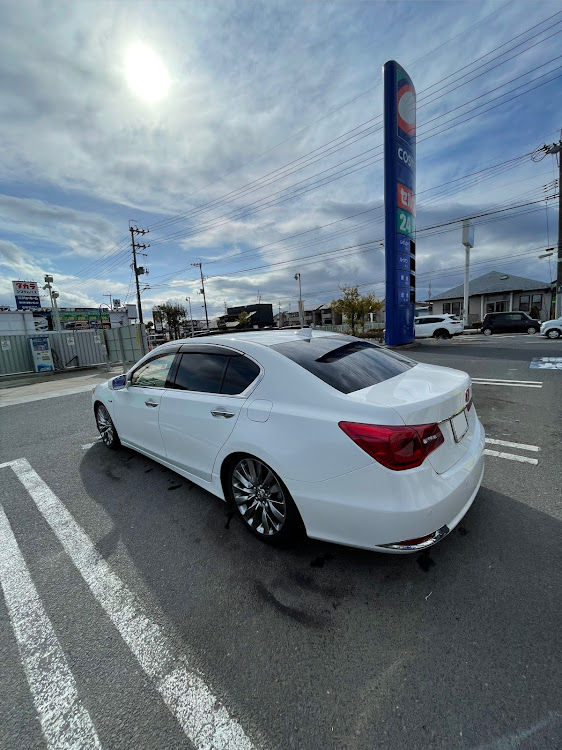 レジェンドの洗車・ピカピカ・セカンドカー・快適通勤車に関するカスタム事例の投稿画像1枚目
