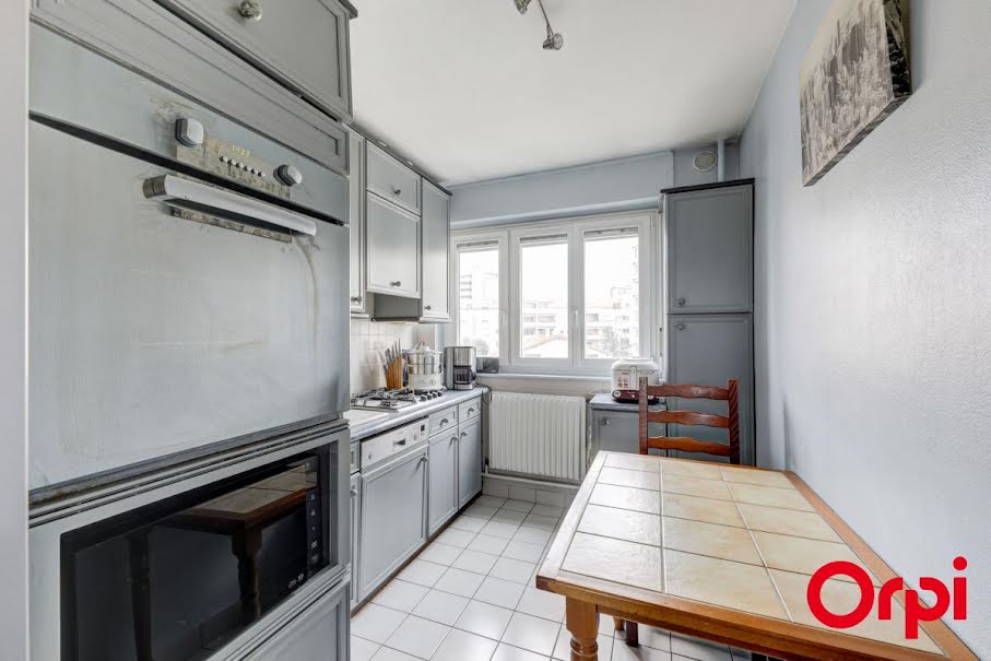 Vente appartement 4 pièces 66 m² à Venissieux (69200), 179 000 €