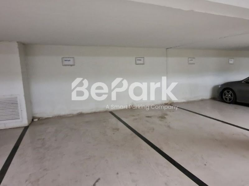 Location  parking  12 m² à Boulogne-Billancourt (92100), 135 €