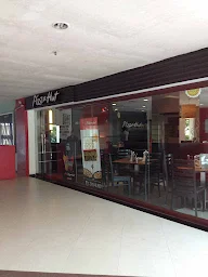 Pizza Hut photo 5