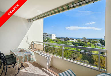 Apartment with terrace and pool 19